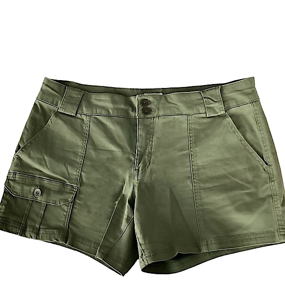Market & Spruce Pants - MARKET & SPRUCE Camellia Cargo Double Button Shorts Olive Size 12